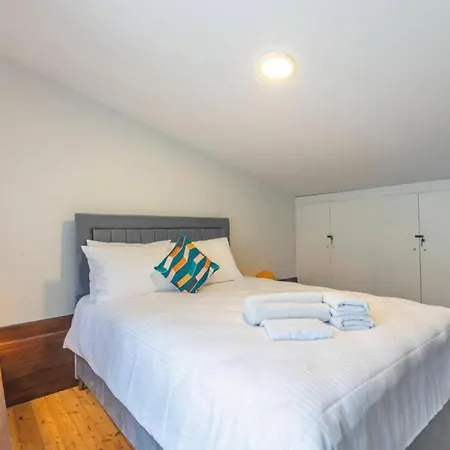 5br - 2ba In Cihangir - Near Istiklal & Taksim Apartment *