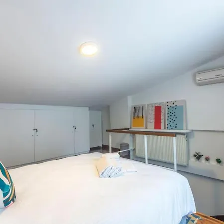 Apartment 5br - 2ba In Cihangir - Near Istiklal & Taksim