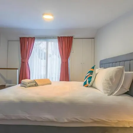 5br - 2ba In Cihangir - Near Istiklal & Taksim Istanbul