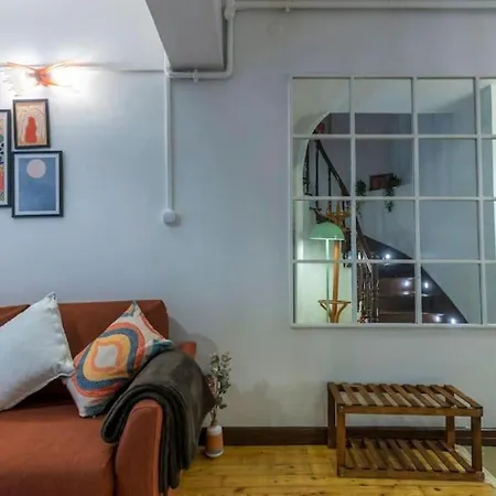 Apartment 5br - 2ba In Cihangir - Near Istiklal & Taksim