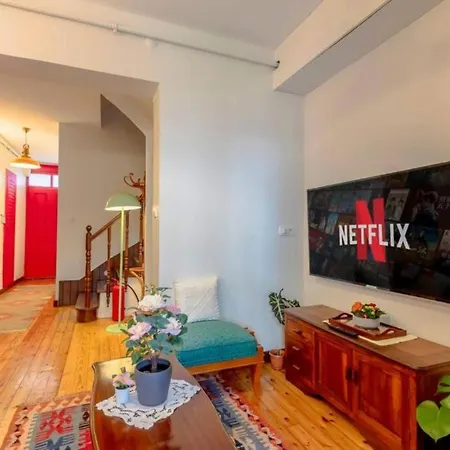 5br - 2ba In Cihangir - Near Istiklal & Taksim Istanbul