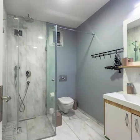 5br - 2ba In Cihangir - Near Istiklal & Taksim Apartment Istanbul