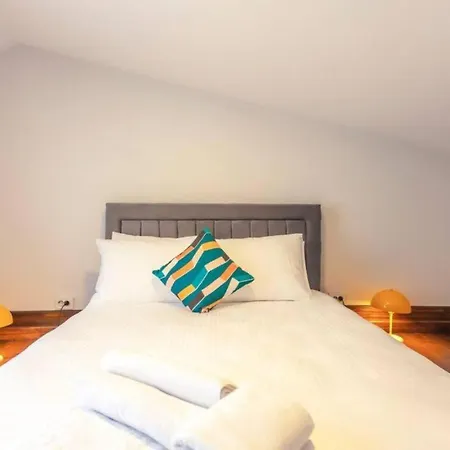 5br - 2ba In Cihangir - Near Istiklal & Taksim Istanbul