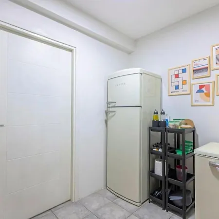 5br - 2ba In Cihangir - Near Istiklal & Taksim * Istanbul