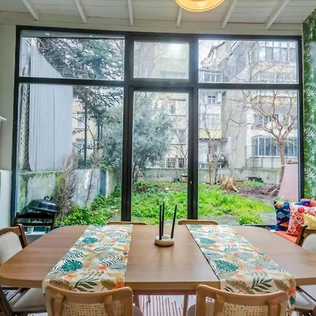 Apartment 5br - 2ba In Cihangir - Near Istiklal & Taksim Istanbul