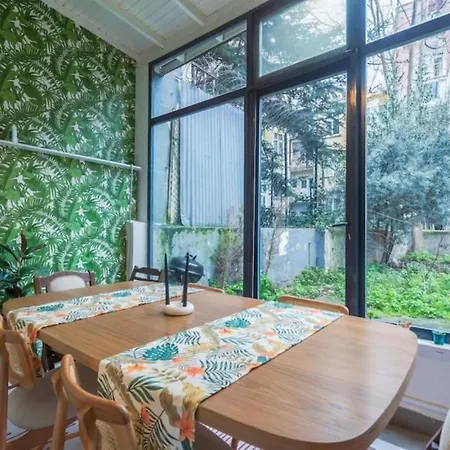 Διαμέρισμα 5br - 2ba In Cihangir - Near Istiklal & Taksim *
