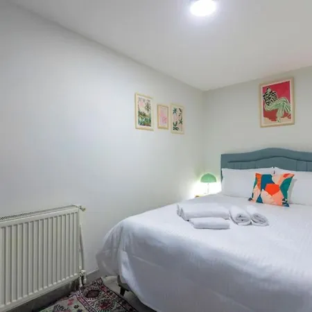 5br - 2ba In Cihangir - Near Istiklal & Taksim Διαμέρισμα *